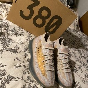 Yeezy Boost 380 Men’s 8 1/2
